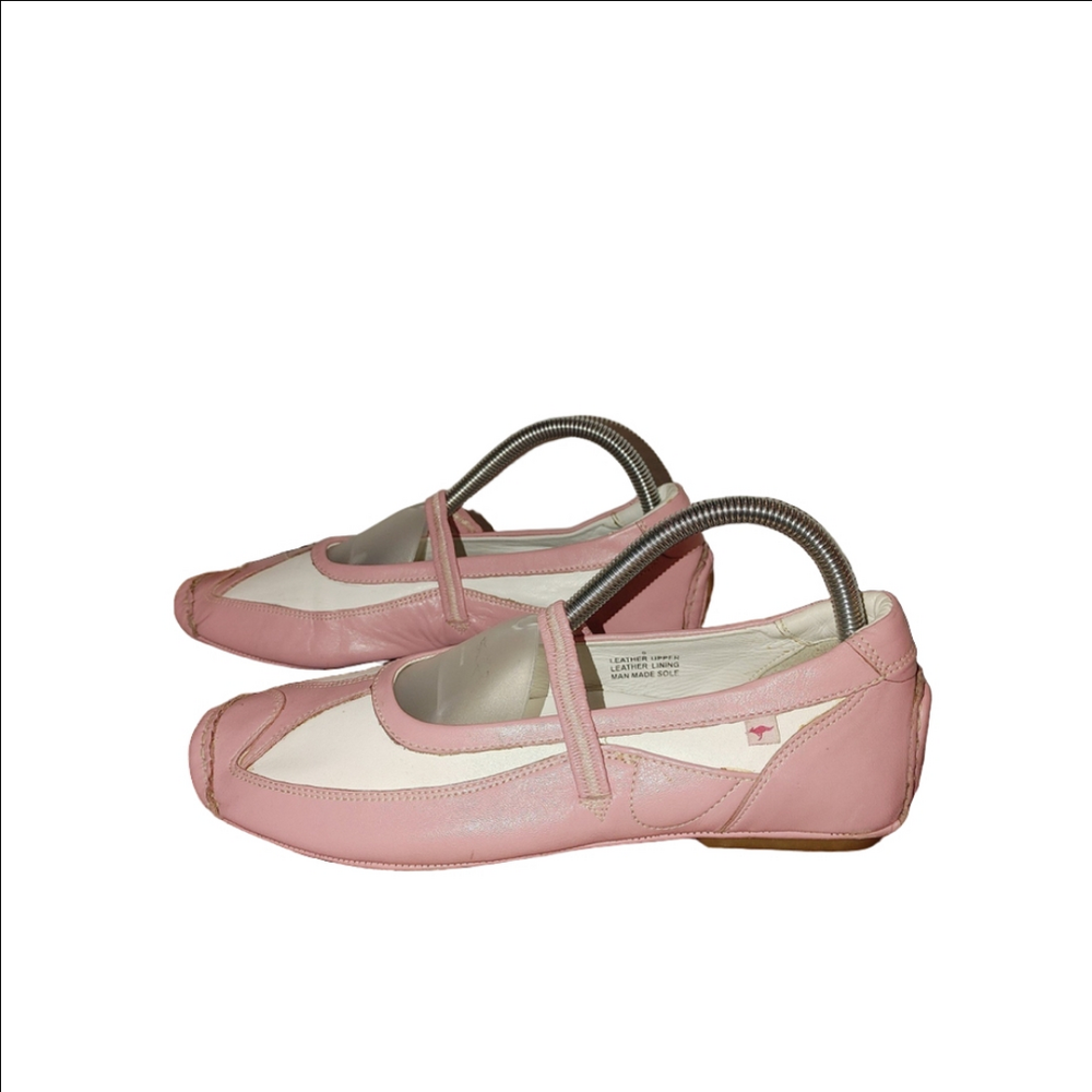 kangaROOS Pink and White Flats